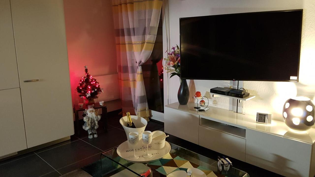 Victoria-T2-41M2-Balcon, Wifi, Linge, Produits, Menage Inclus Διαμέρισμα Ρενς Εξωτερικό φωτογραφία