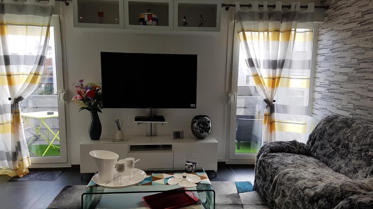 Victoria-T2-41M2-Balcon, Wifi, Linge, Produits, Menage Inclus Διαμέρισμα Ρενς Εξωτερικό φωτογραφία